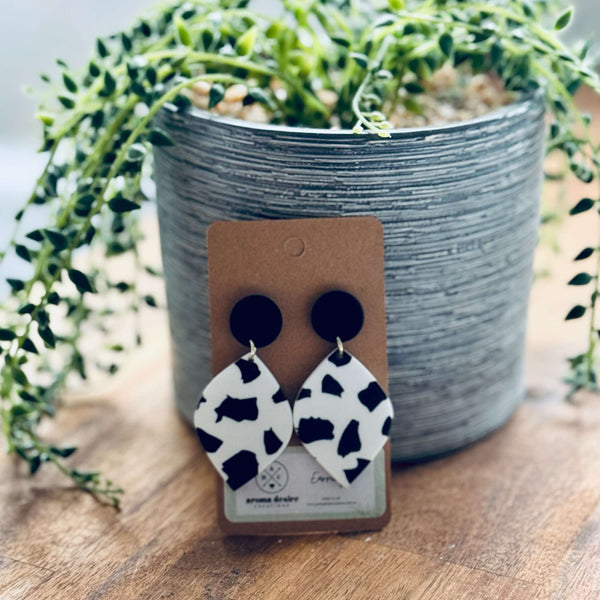 Black + White - Earrings