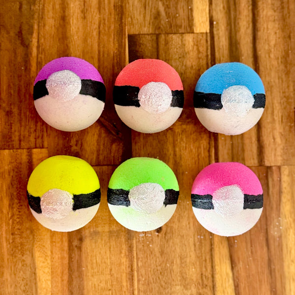 Poke-Ball Toy Surprise - Bath Bomb