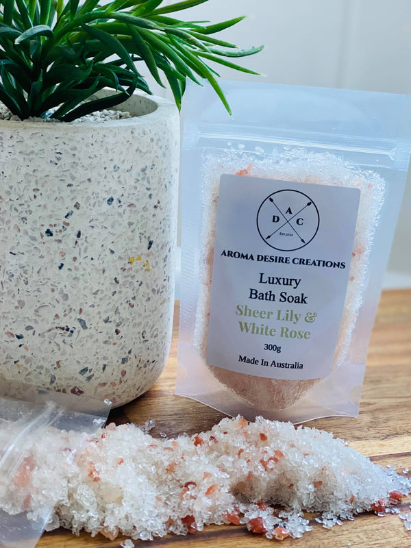 Sheer Lily & White Rose - Luxury Bath Soak