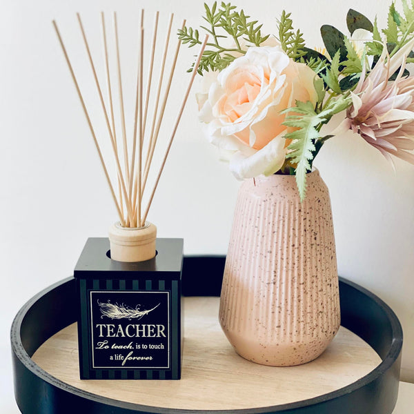 Teacher - Diffuser Block